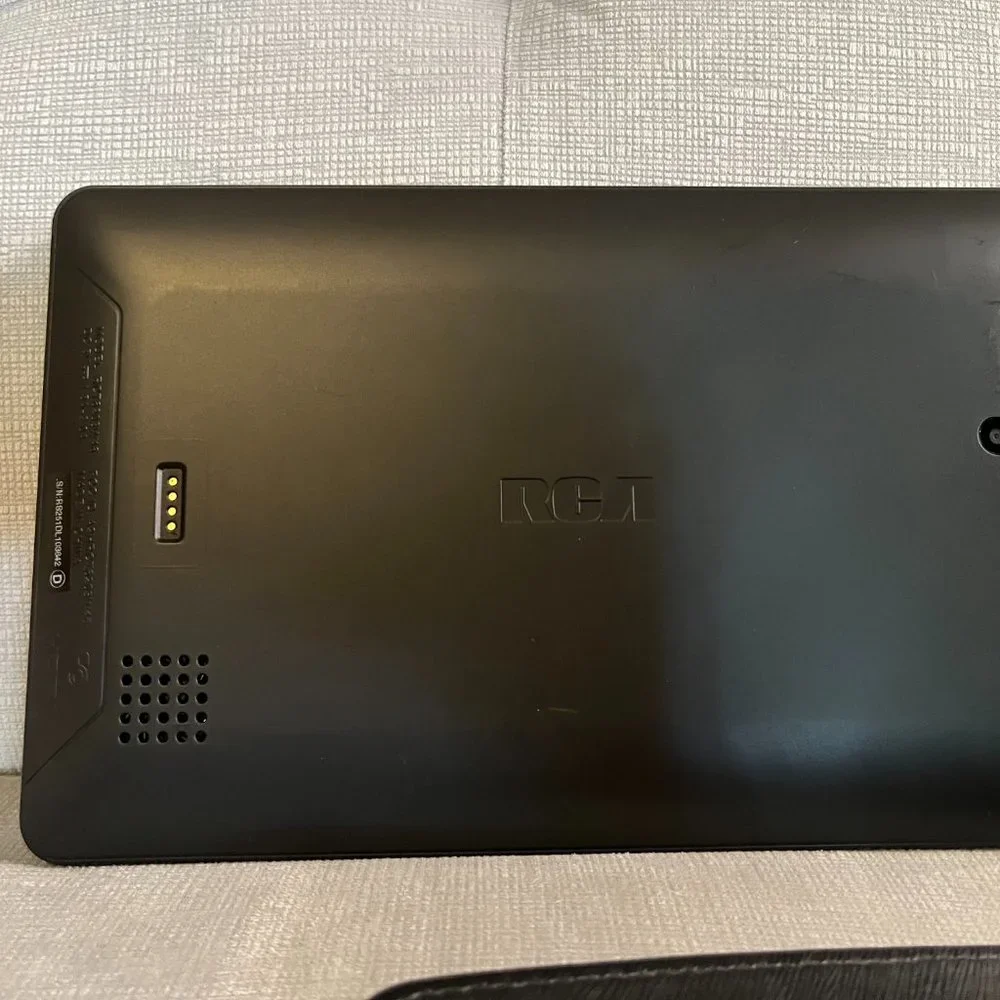 RCA 2 Tablets, Charger, and Keyboard Case